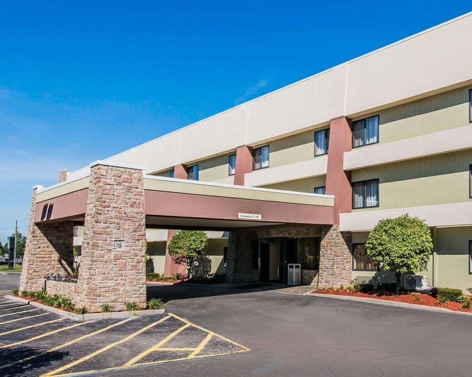 Property building, On site