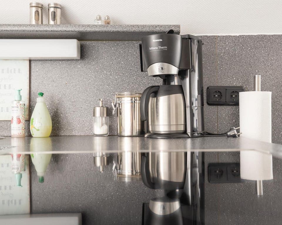 Coffee/tea facilities, Kitchen or kitchenette