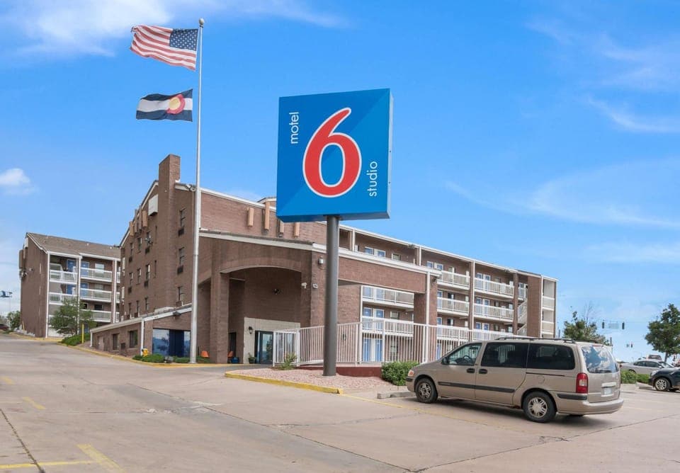 Property building, On site
