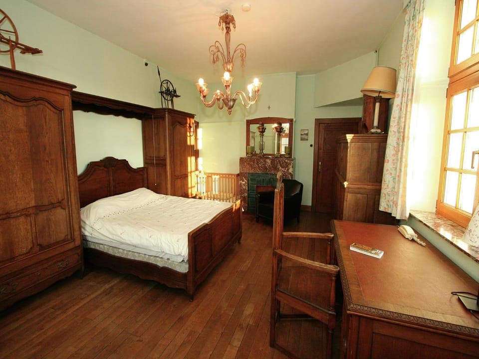 Property building, Bedroom