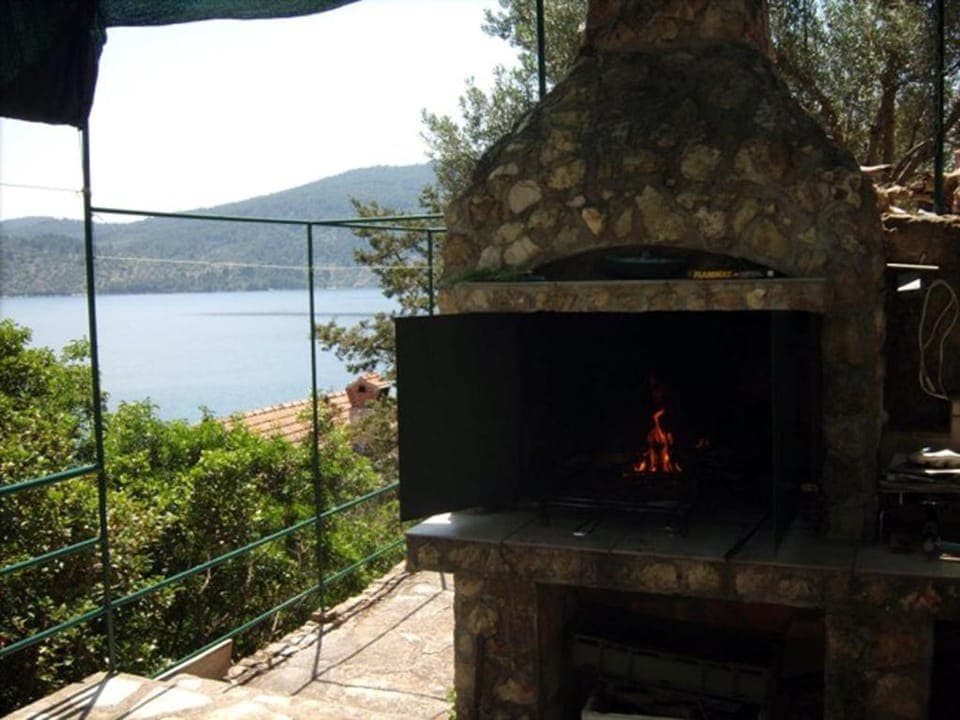 Location, children, Family