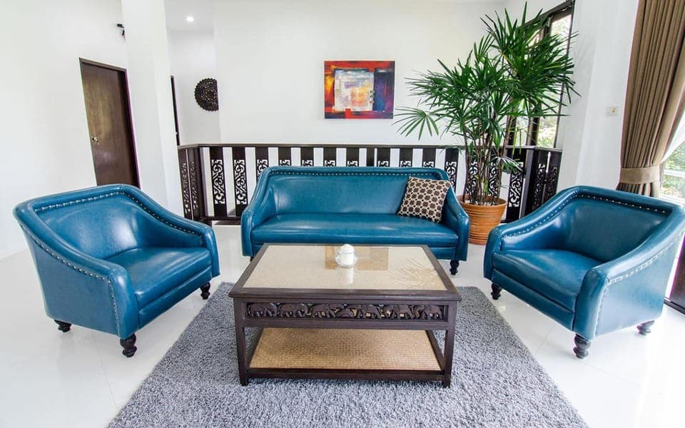 Living room, Seating area