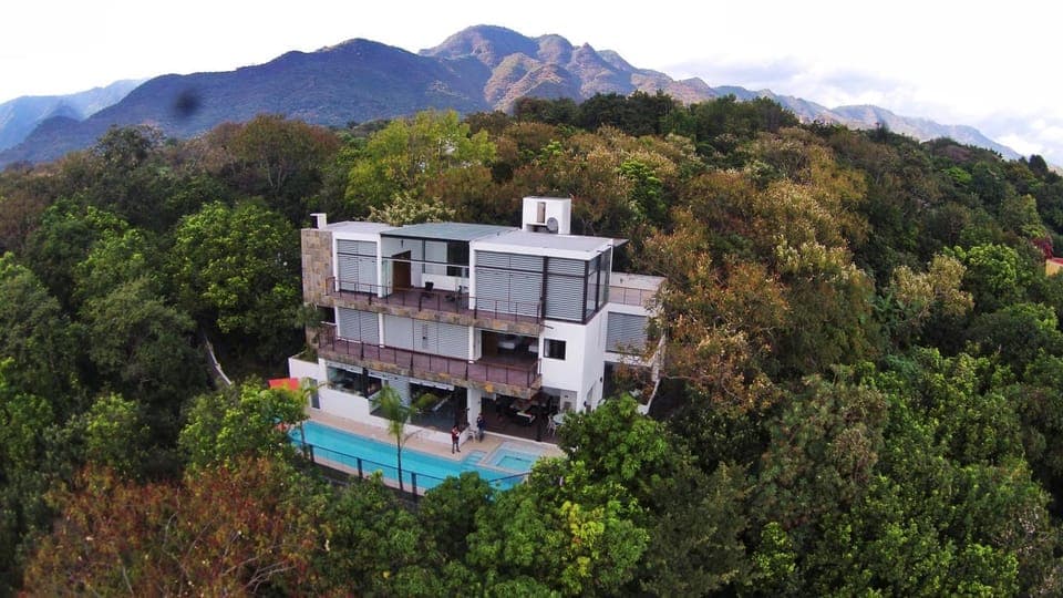 Property building, Bird's eye view, Mountain view