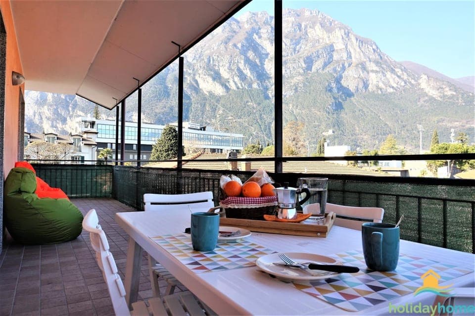 Balcony/Terrace, Landmark view, Mountain view