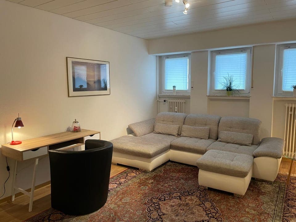 Living room, Seating area