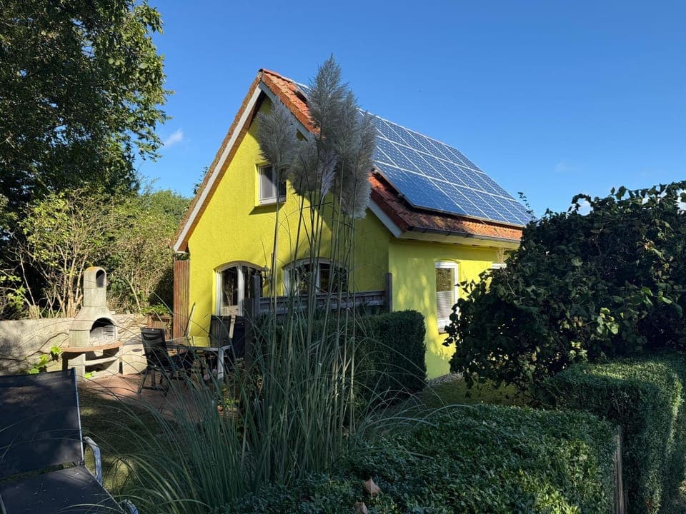 Property building, Garden view