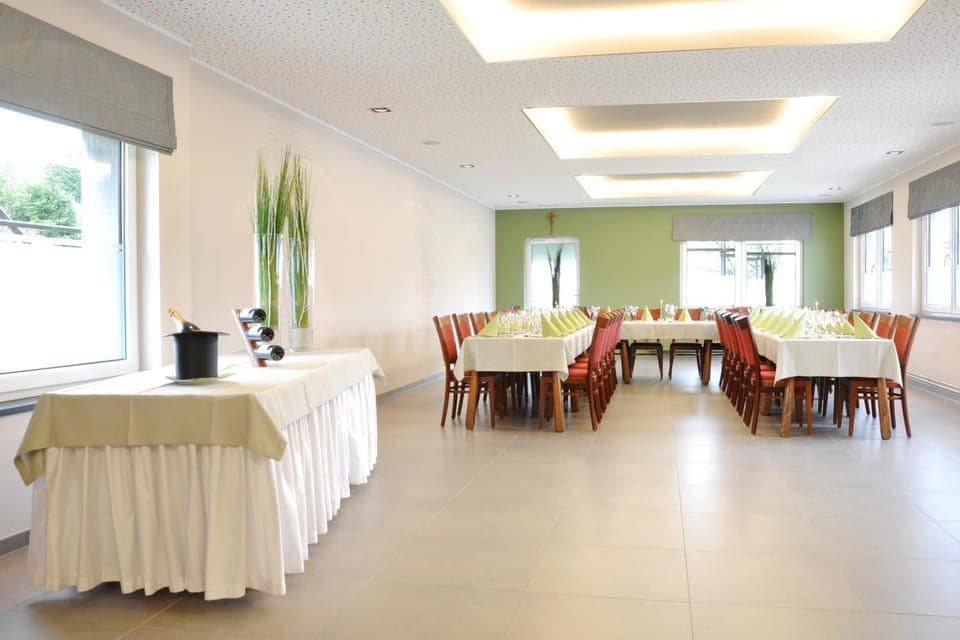 Banquet/Function facilities