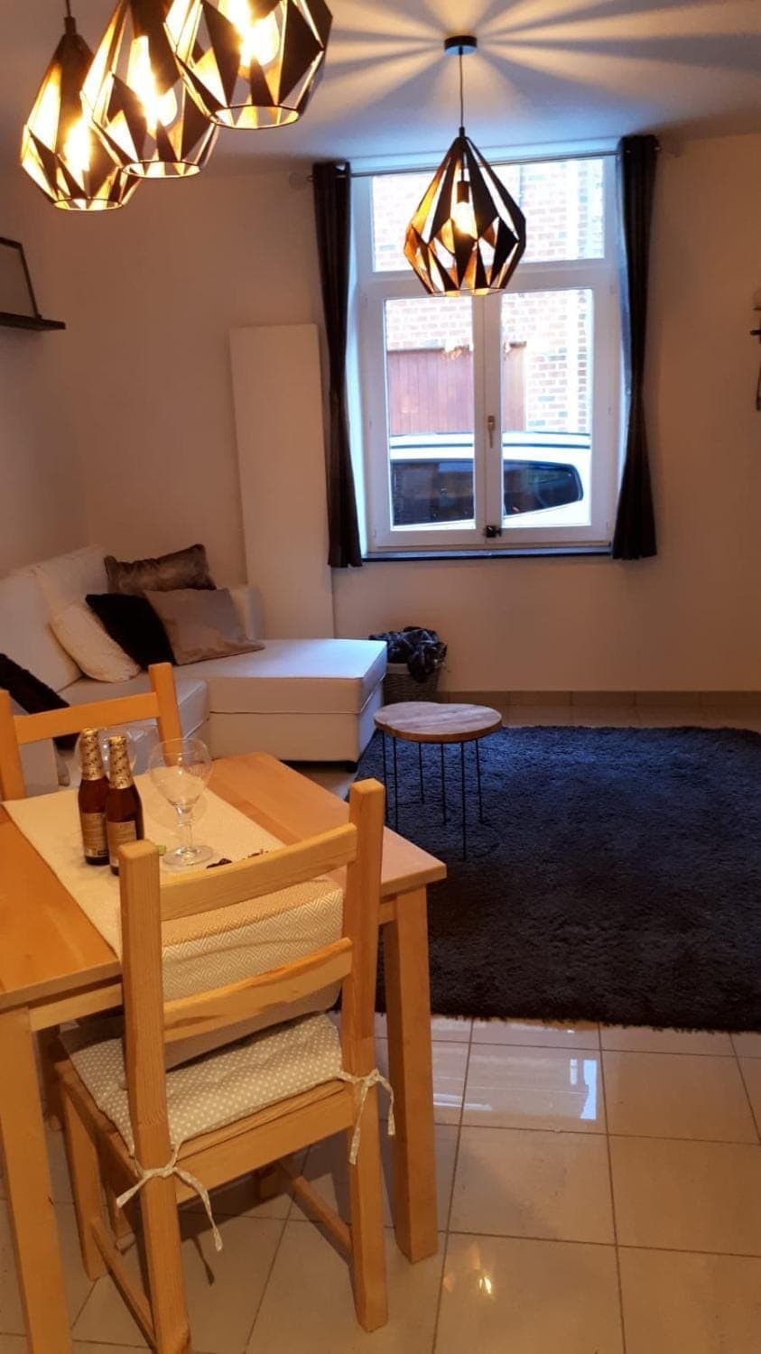 Living room, Dining area