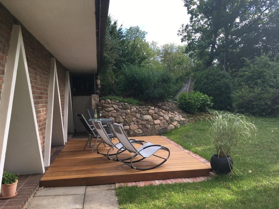 Garden, Balcony/Terrace