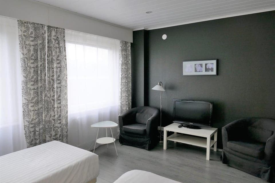Linnanpiha Bed & Breakfast Hostel in Finland