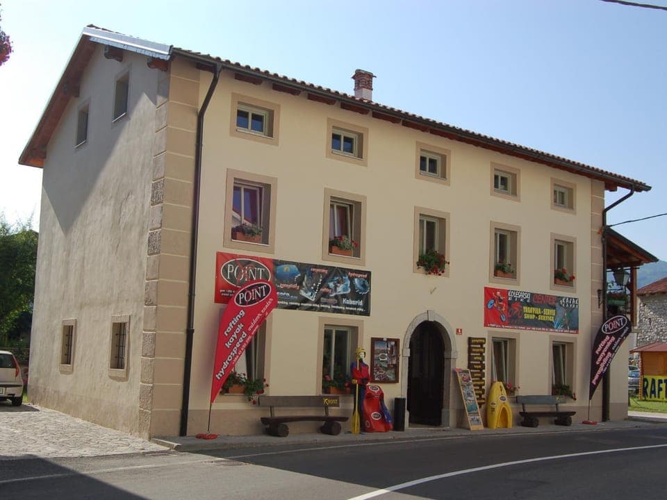 Facade/entrance, View (from property/room), Street view