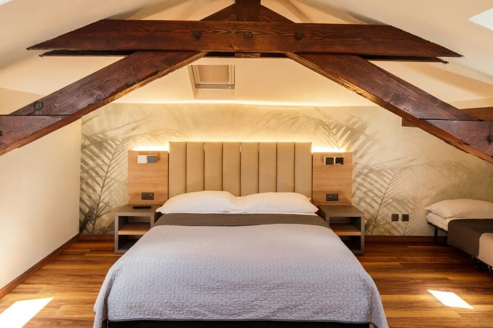 Bed, Decorative detail, Bedroom