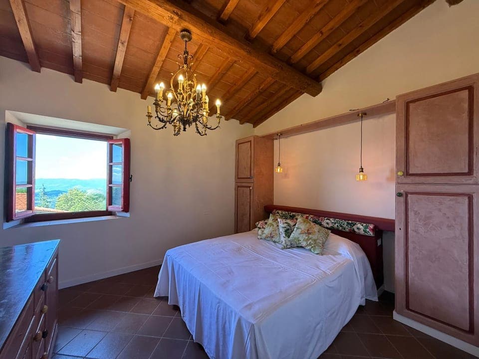 Bed, Photo of the whole room, Bedroom, wardrobe