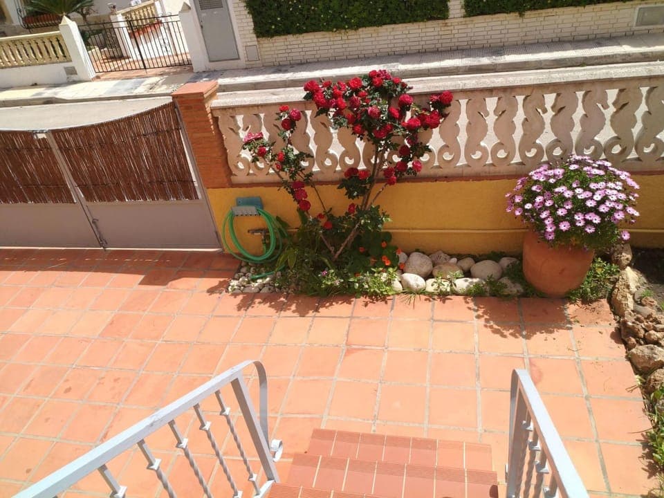 Casa a 85 metros playa 158 m dorm WIFI AA House in Safor
