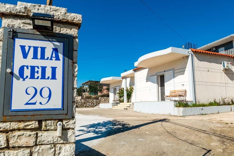 Property building, Day, Property logo or sign, Street view