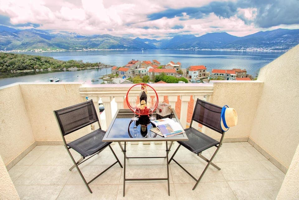 Balcony/Terrace, Seating area, Sea view