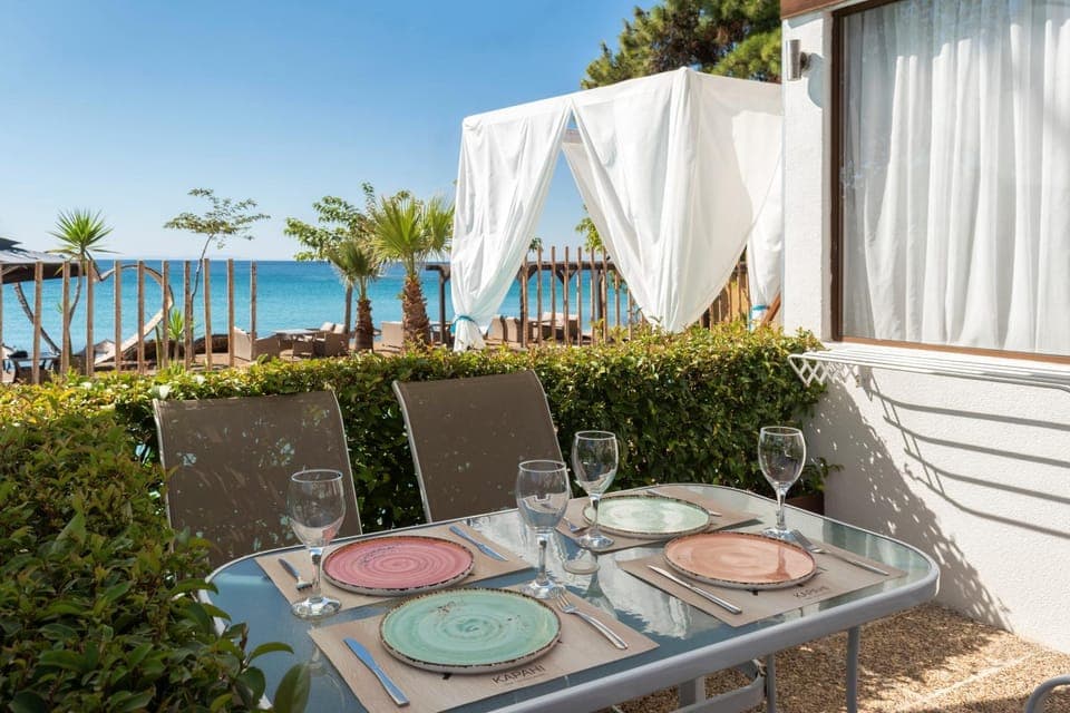 Natural landscape, Balcony/Terrace, Sea view