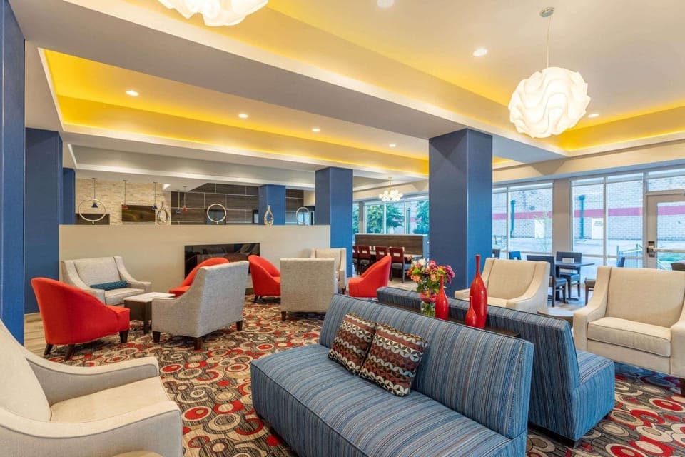 Lobby or reception, On site