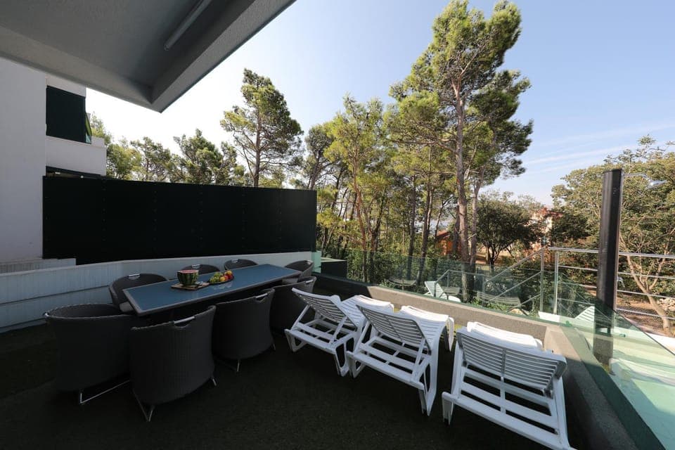 Villa Peric Apartment in Seline