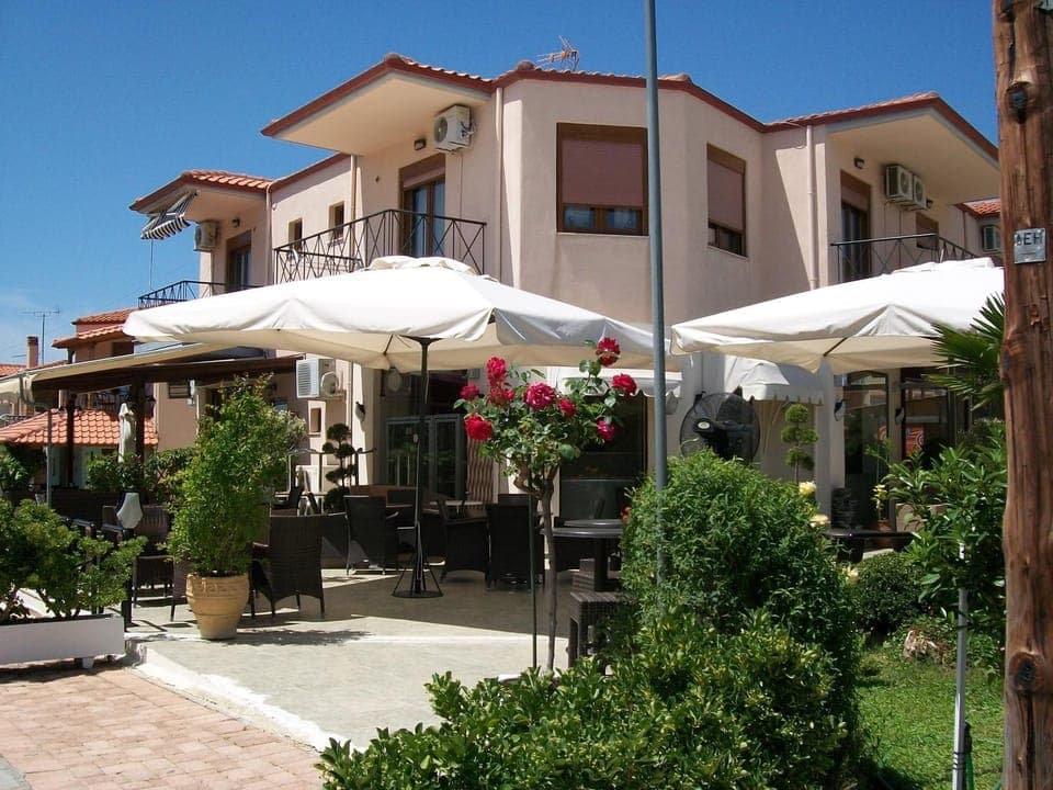 Property building, Day