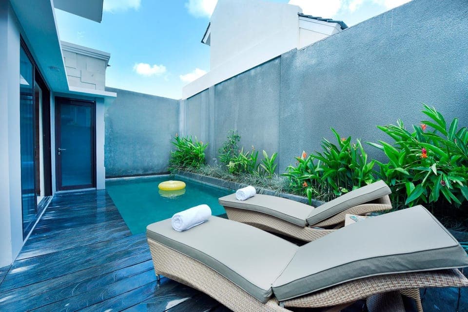 Patio, Day, Decorative detail, Pool view, Swimming pool, Swimming pool, sunbed