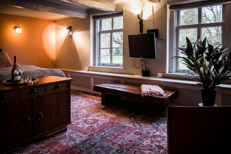 TV and multimedia, Bedroom