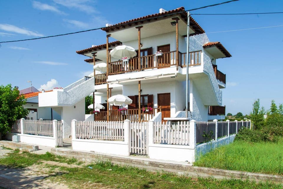 Property building, Garden