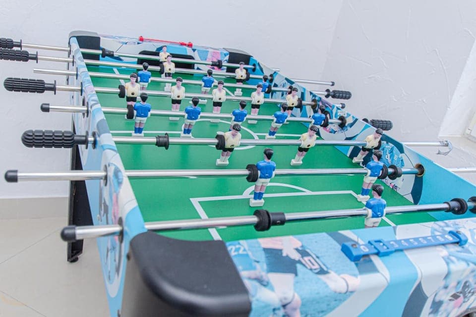 Game Room, Table tennis