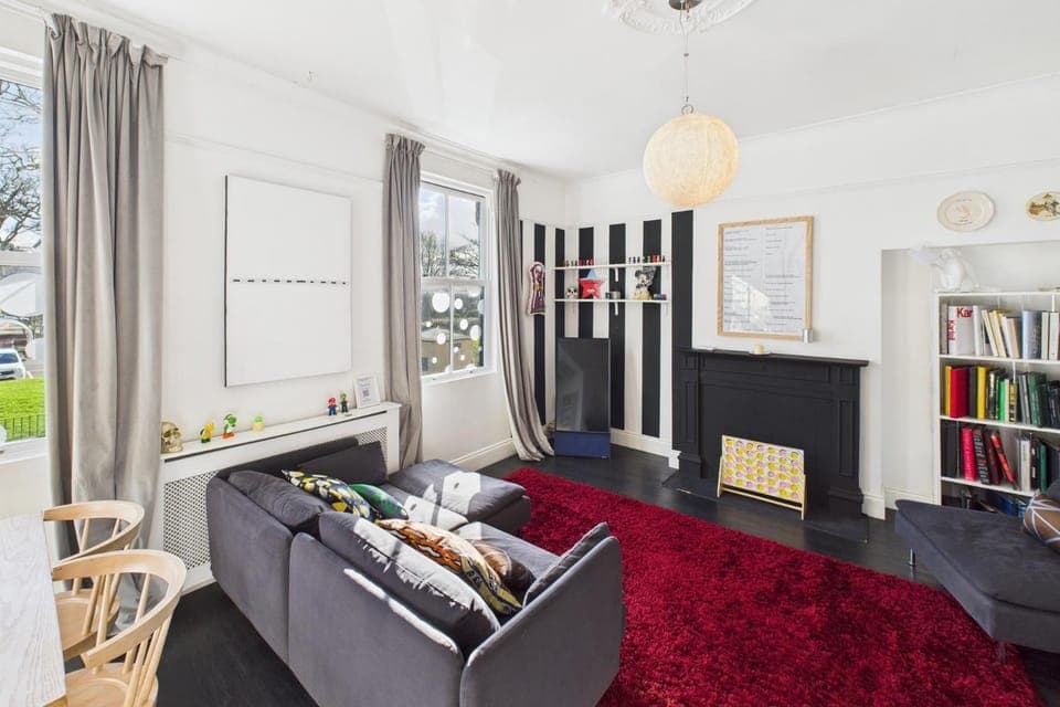 Library, Living room, Seating area