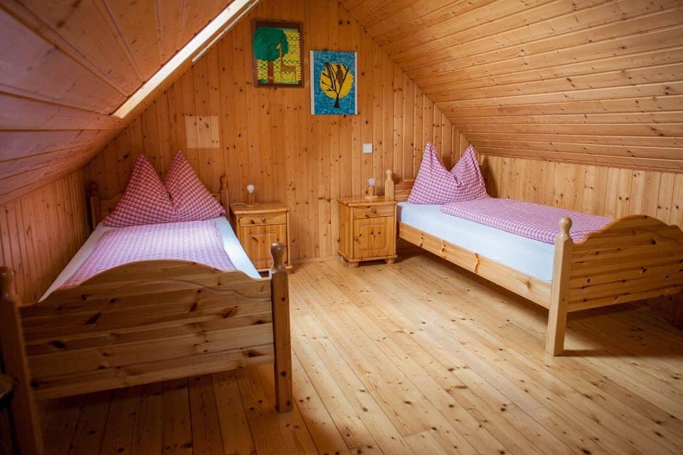 Bed, Photo of the whole room