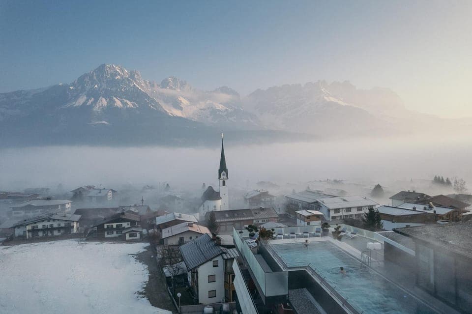 Day, Natural landscape, View (from property/room), Mountain view, Pool view, Swimming pool