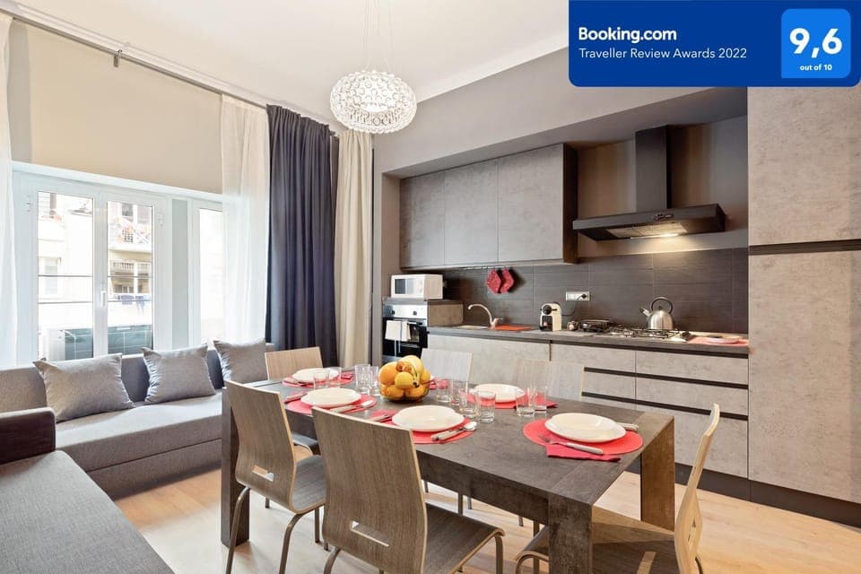 Living room, kitchen