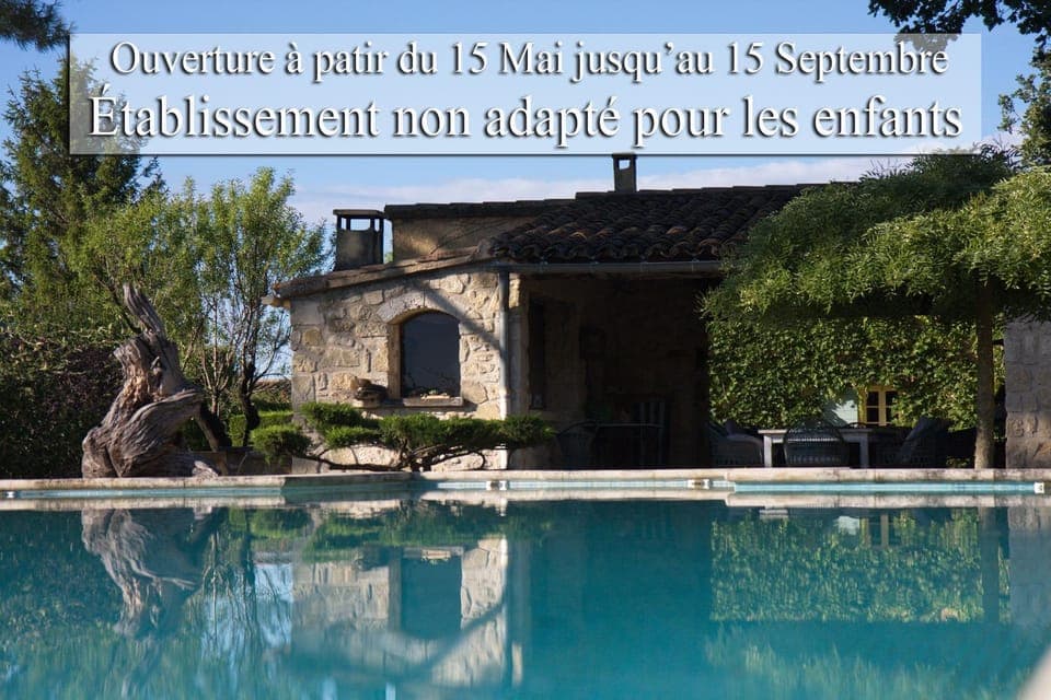 Patio, Pool view, Swimming pool