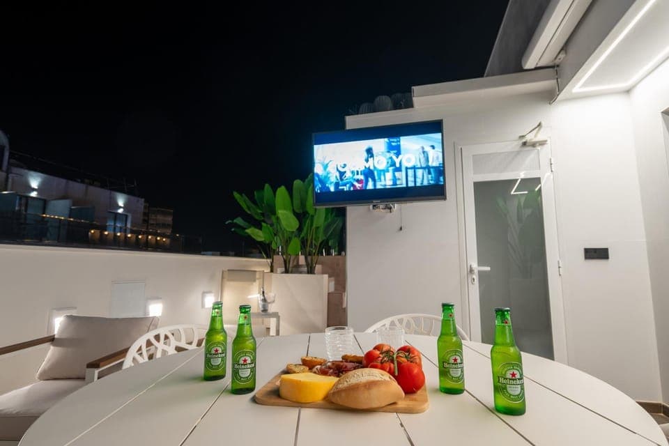 MUNDOBOOKING Centro Levante Apartment in Benidorm