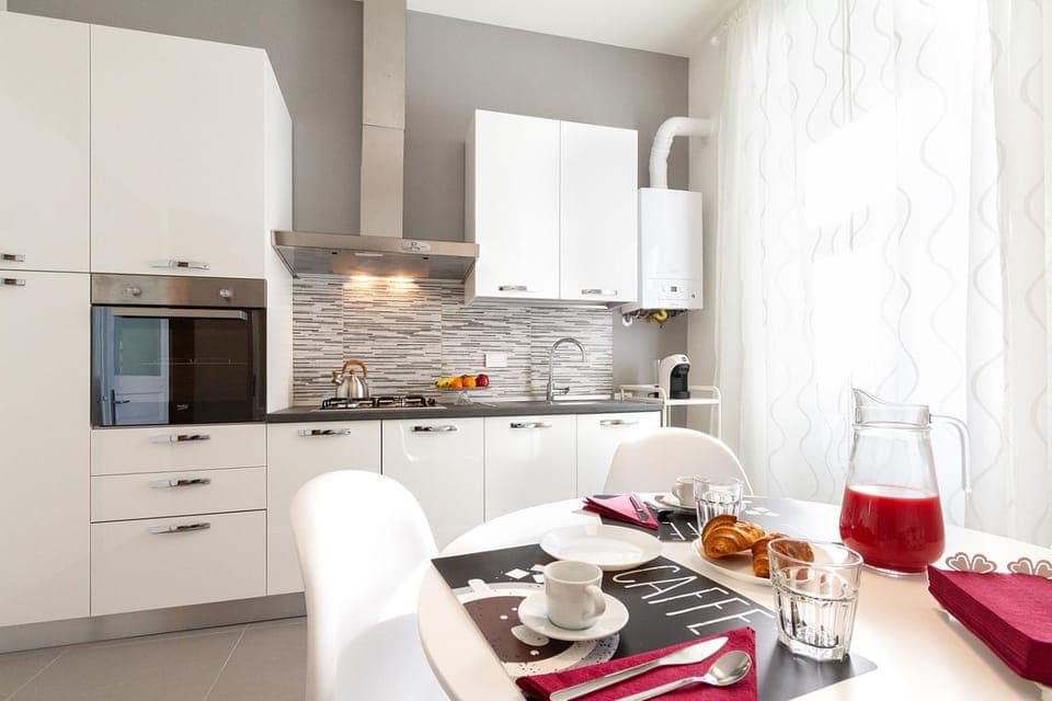 Communal kitchen, Breakfast