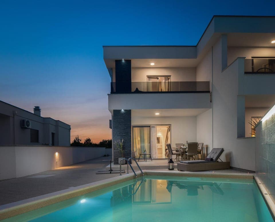 Garden, Balcony/Terrace, Swimming pool