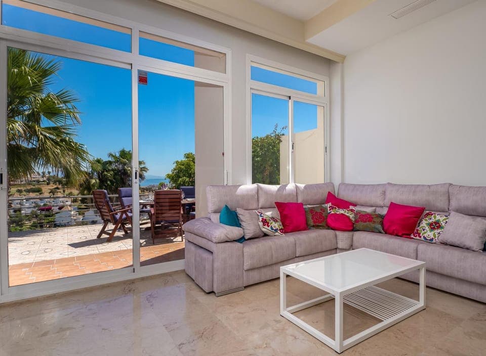 Balcony/Terrace, Living room