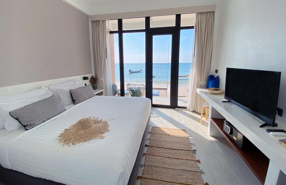 TV and multimedia, Sea view, Sea view