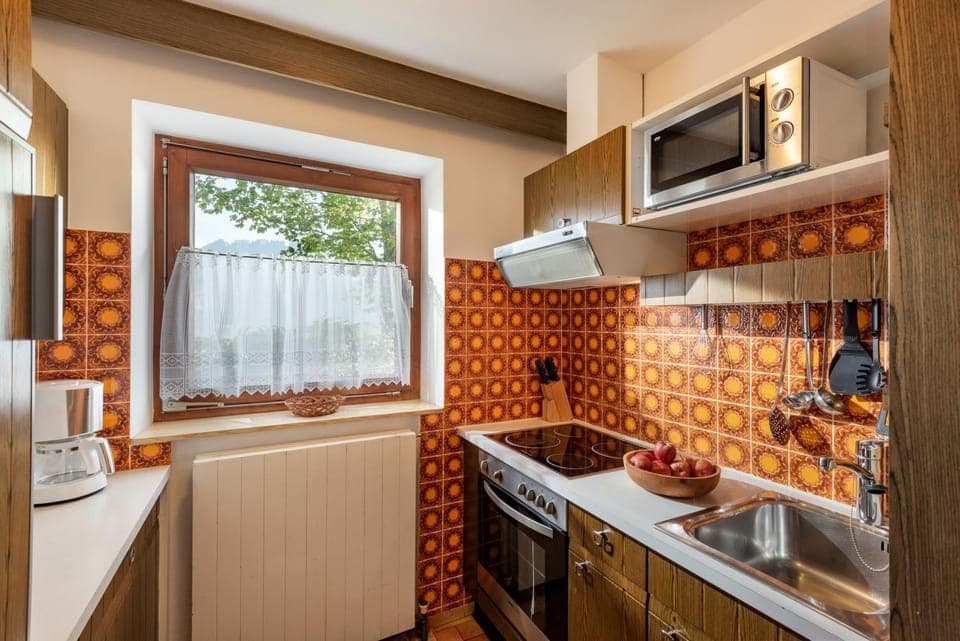 Kitchen or kitchenette, stove, kitchen