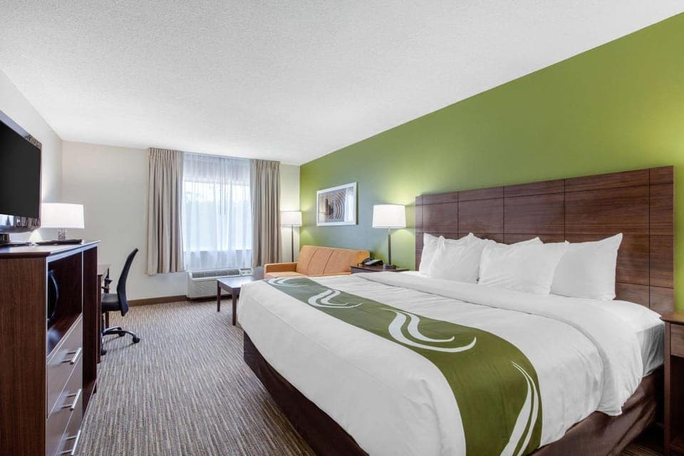 Photo of the whole room, On site