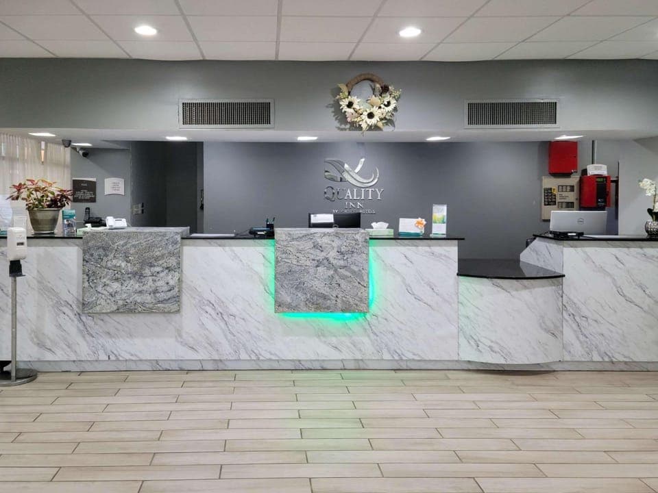 Lobby or reception, On site