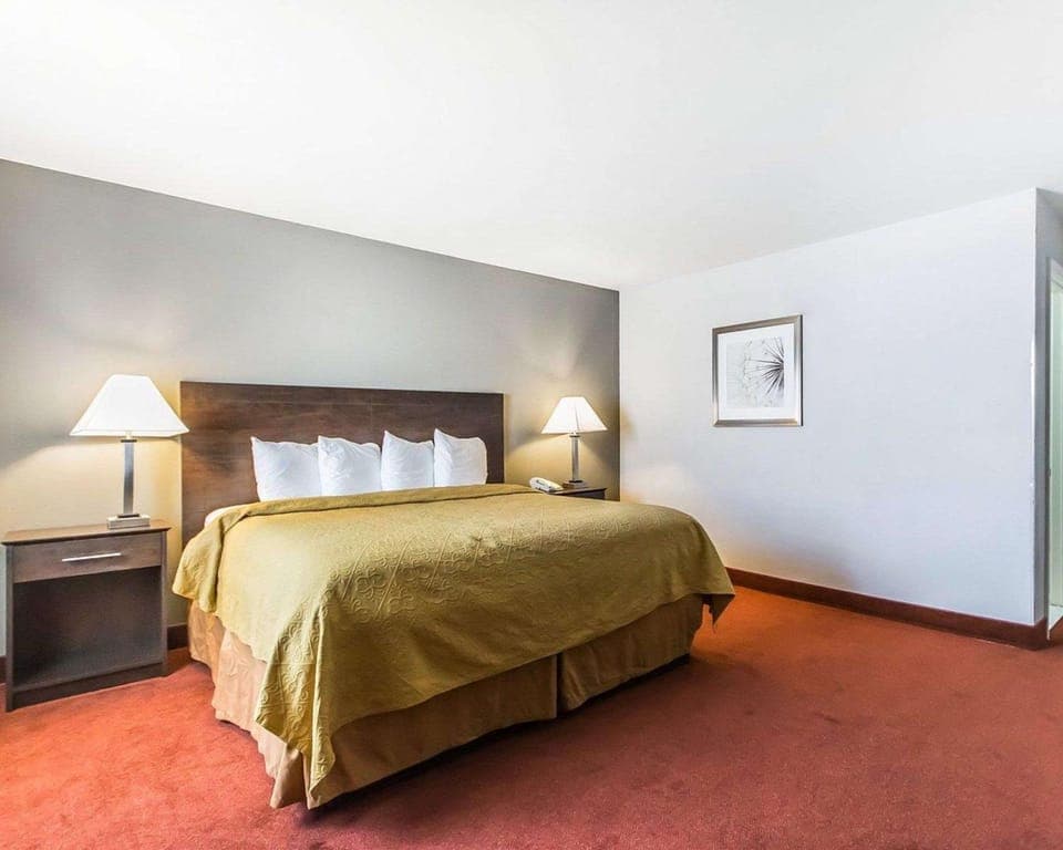 Photo of the whole room, On site