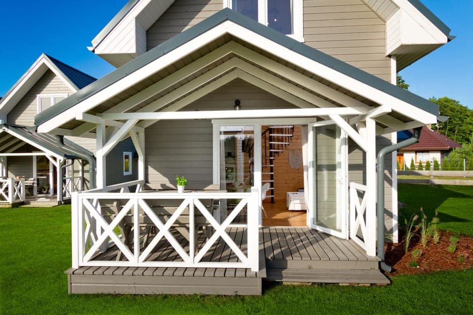 Property building, Facade/entrance