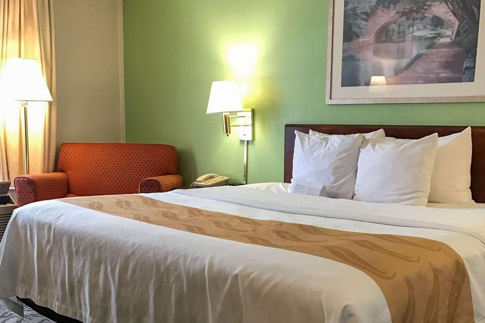 Photo of the whole room, On site