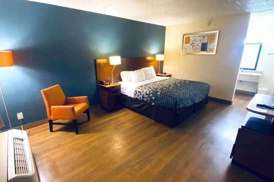 Photo of the whole room