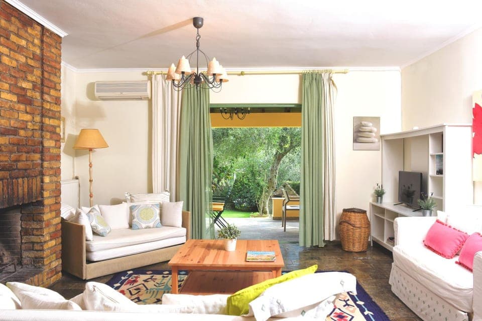 Balcony/Terrace, Living room