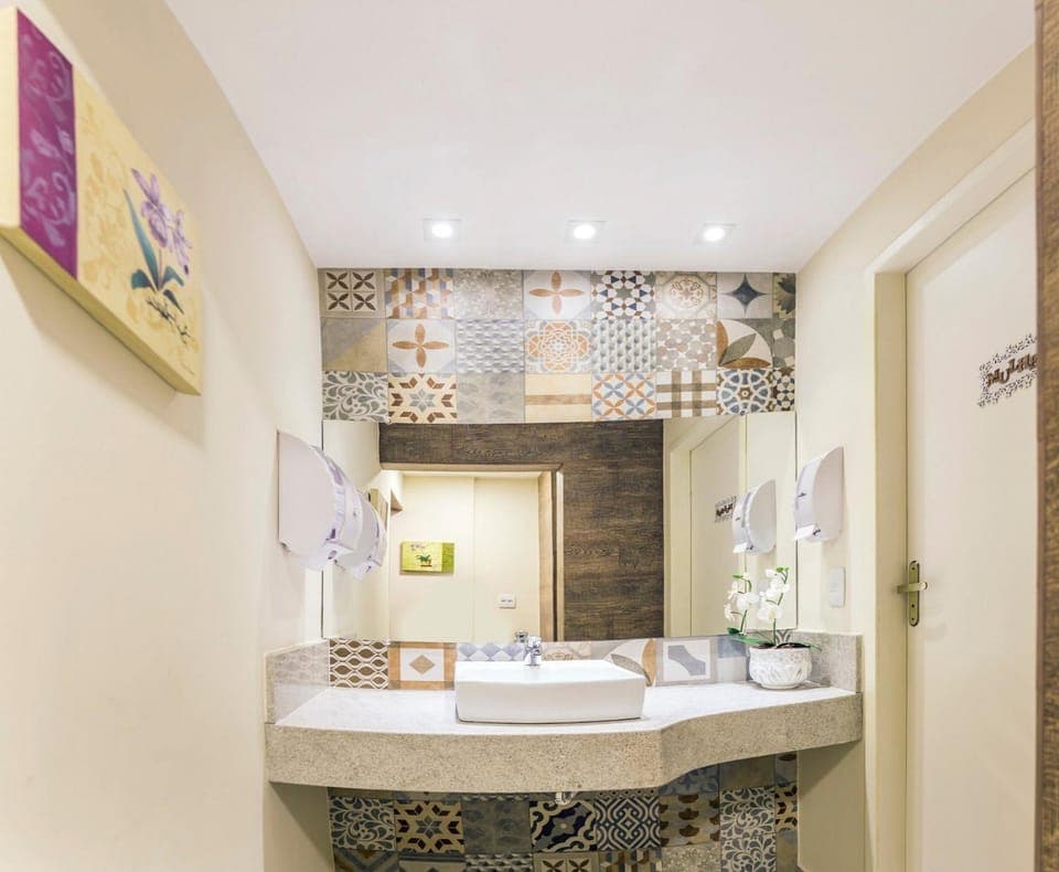 Bathroom, Lounge or bar