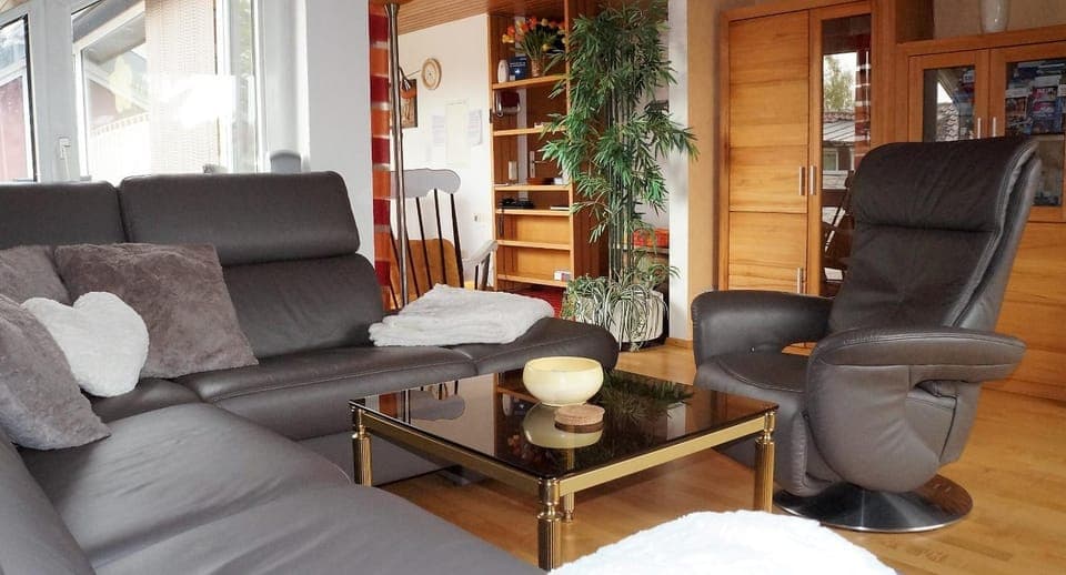 Living room, Decorative detail, Seating area