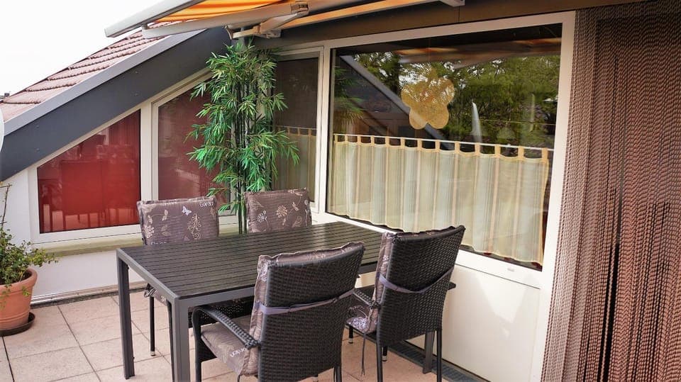 Balcony/Terrace, Photo of the whole room