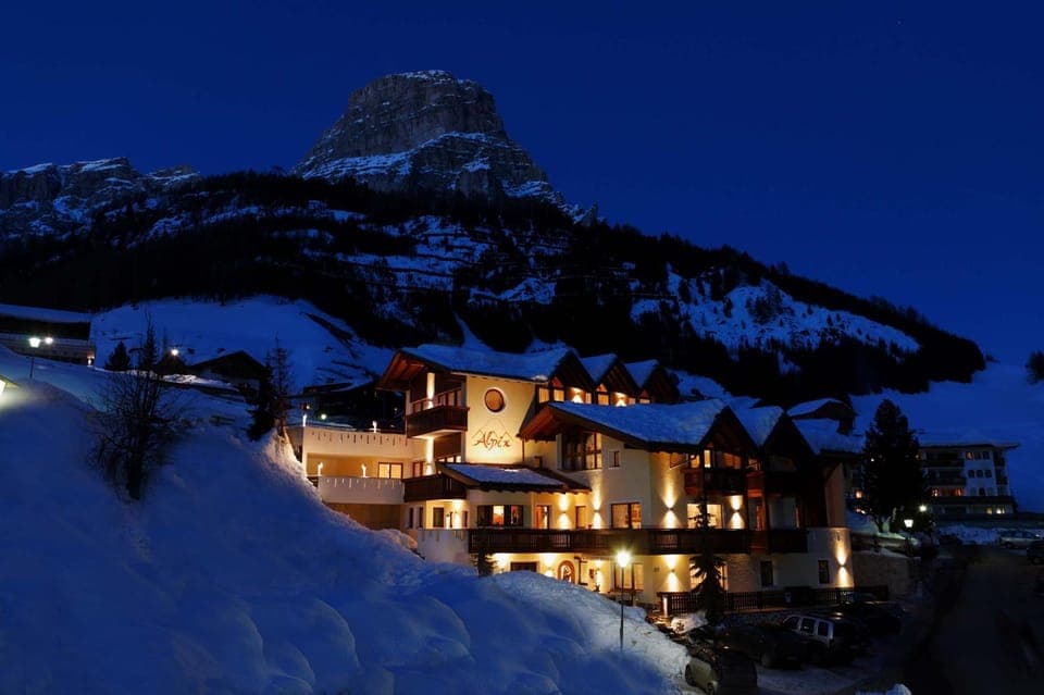 Property building, Winter, On site, Sunset